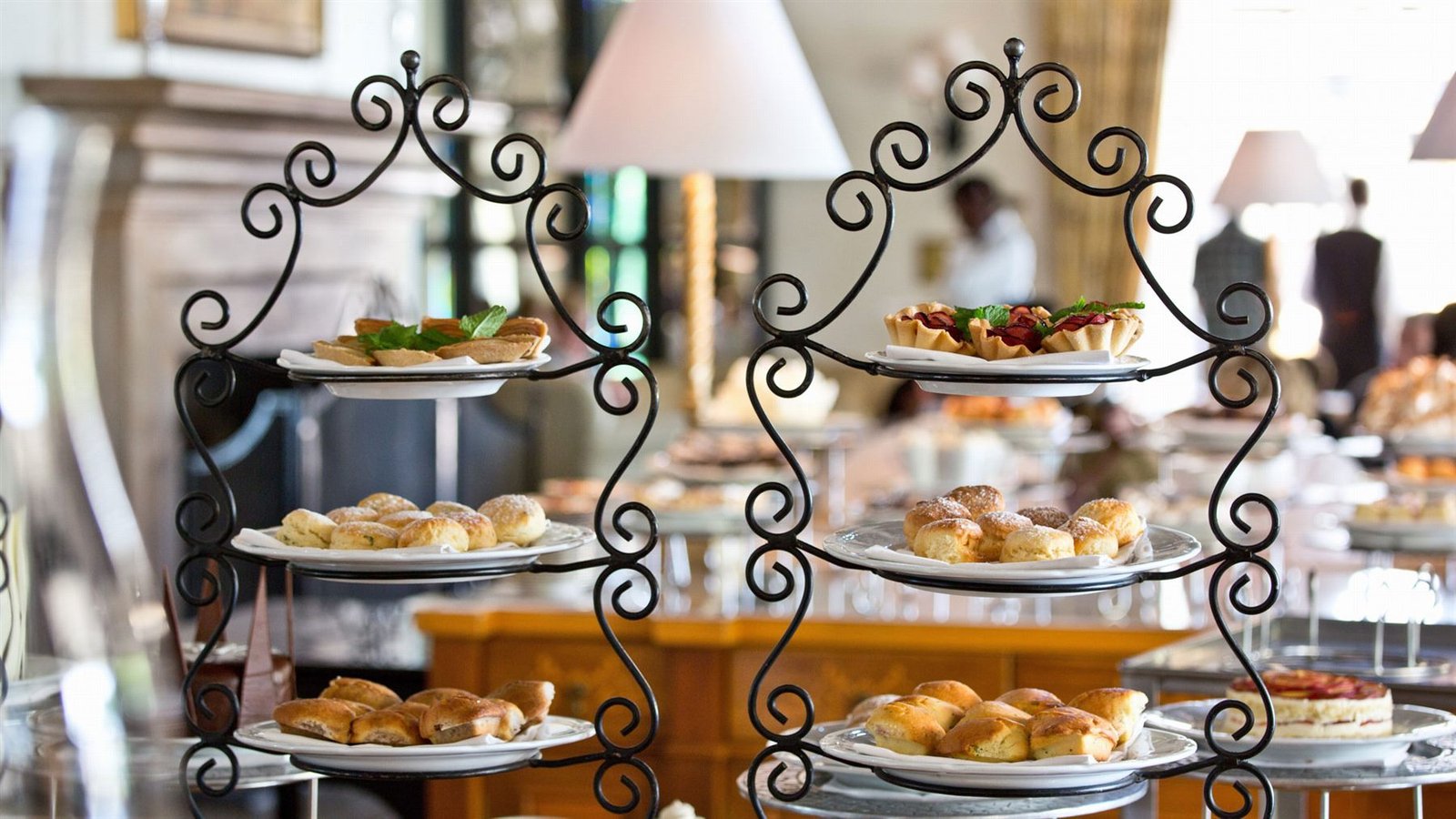 Elegant catering presentation reflecting the premium standard aboard the Luxury Zambezi Royal Cruise